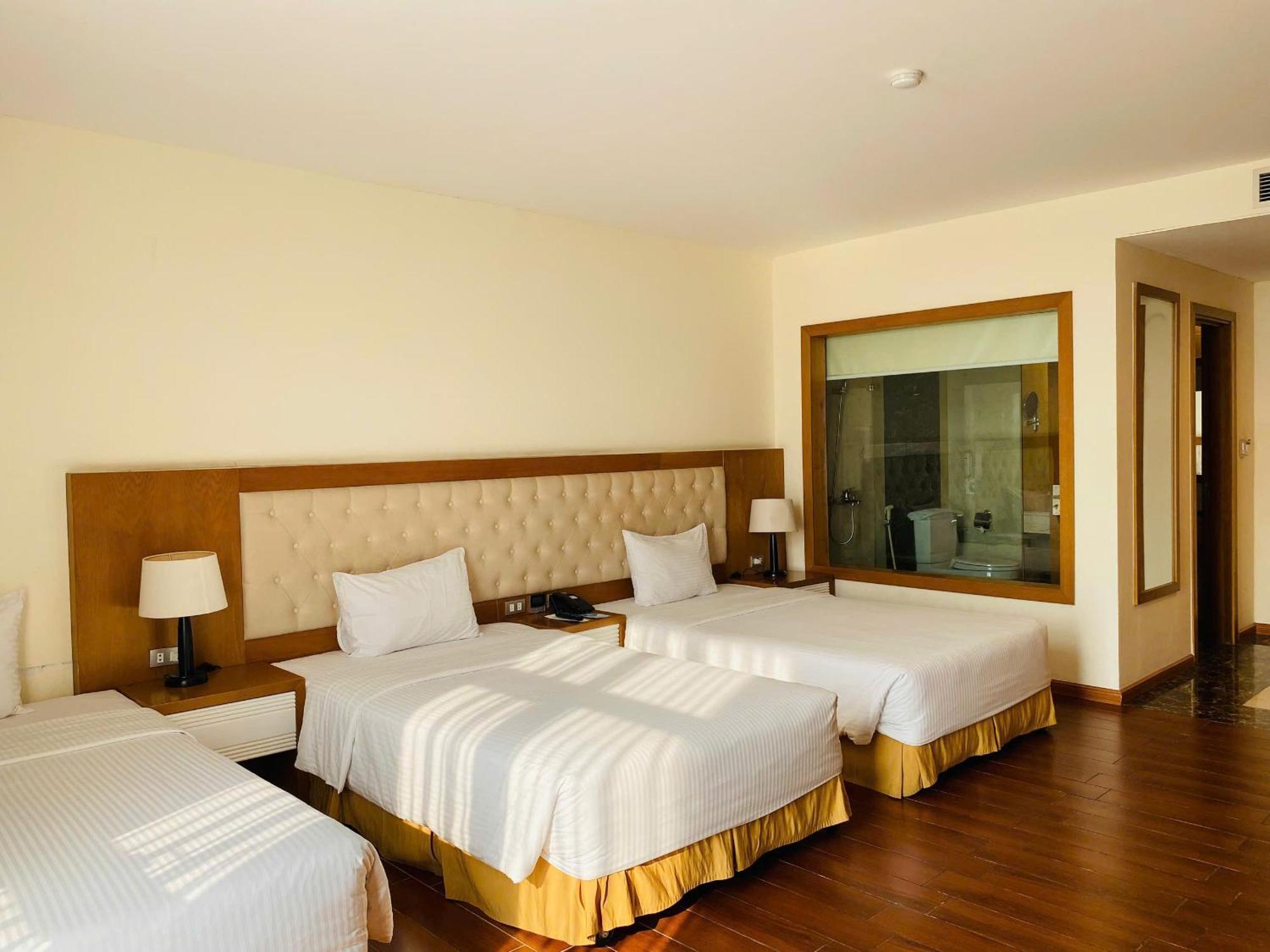Muong Thanh Cua Dong Hotel Vinh Exterior foto